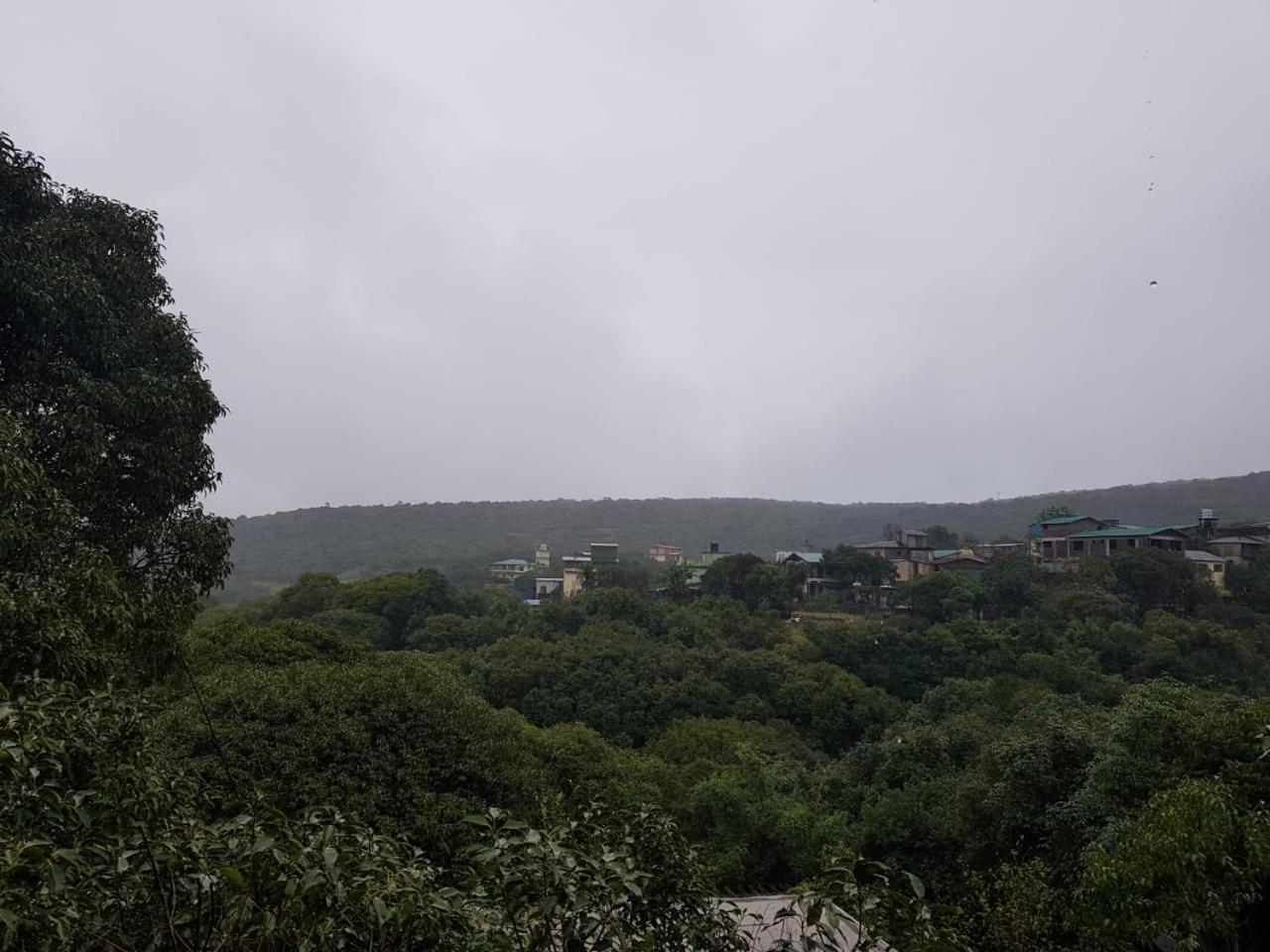 C P Cottage Resort Mahābaleshwar Exteriér fotografie