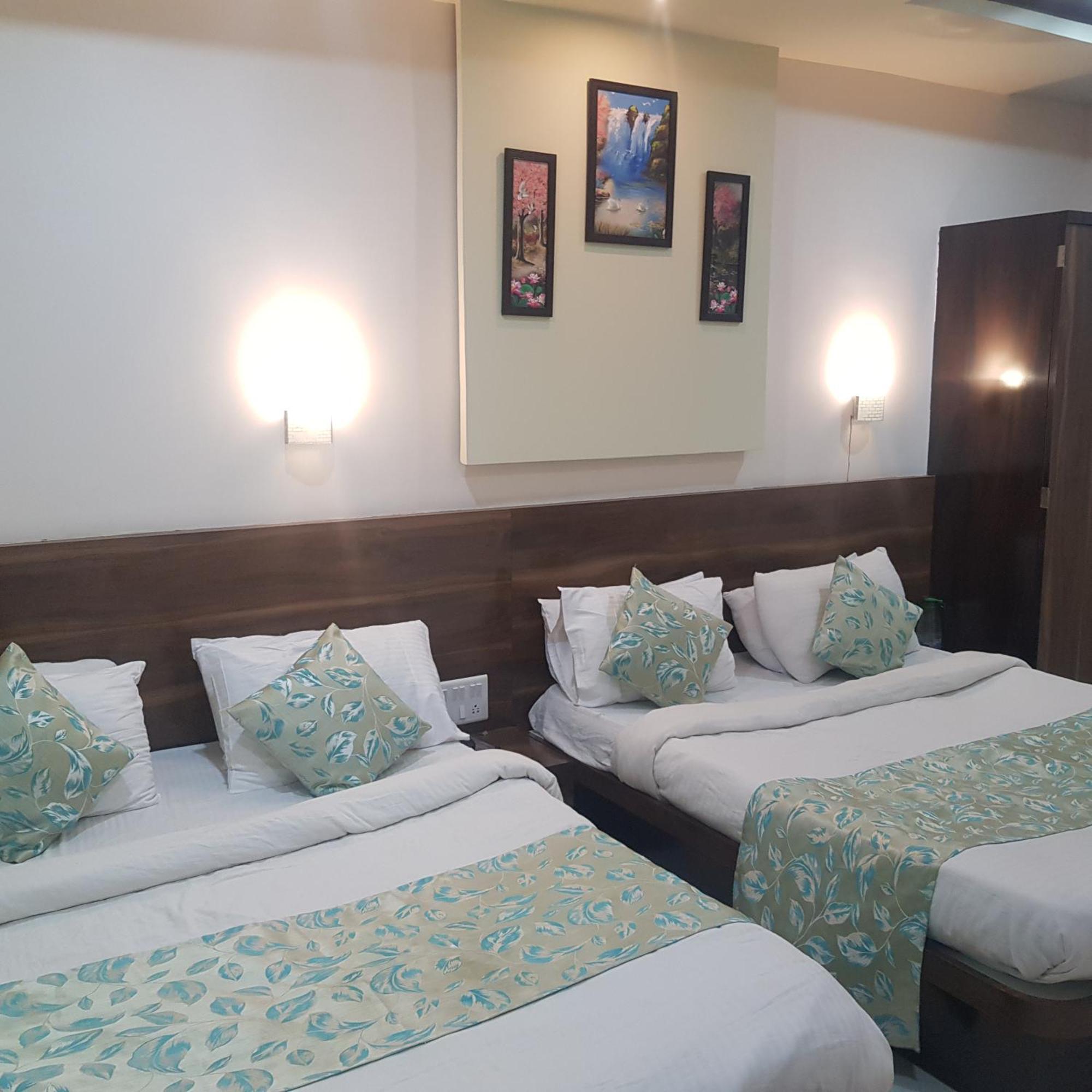 C P Cottage Resort Mahābaleshwar Exteriér fotografie
