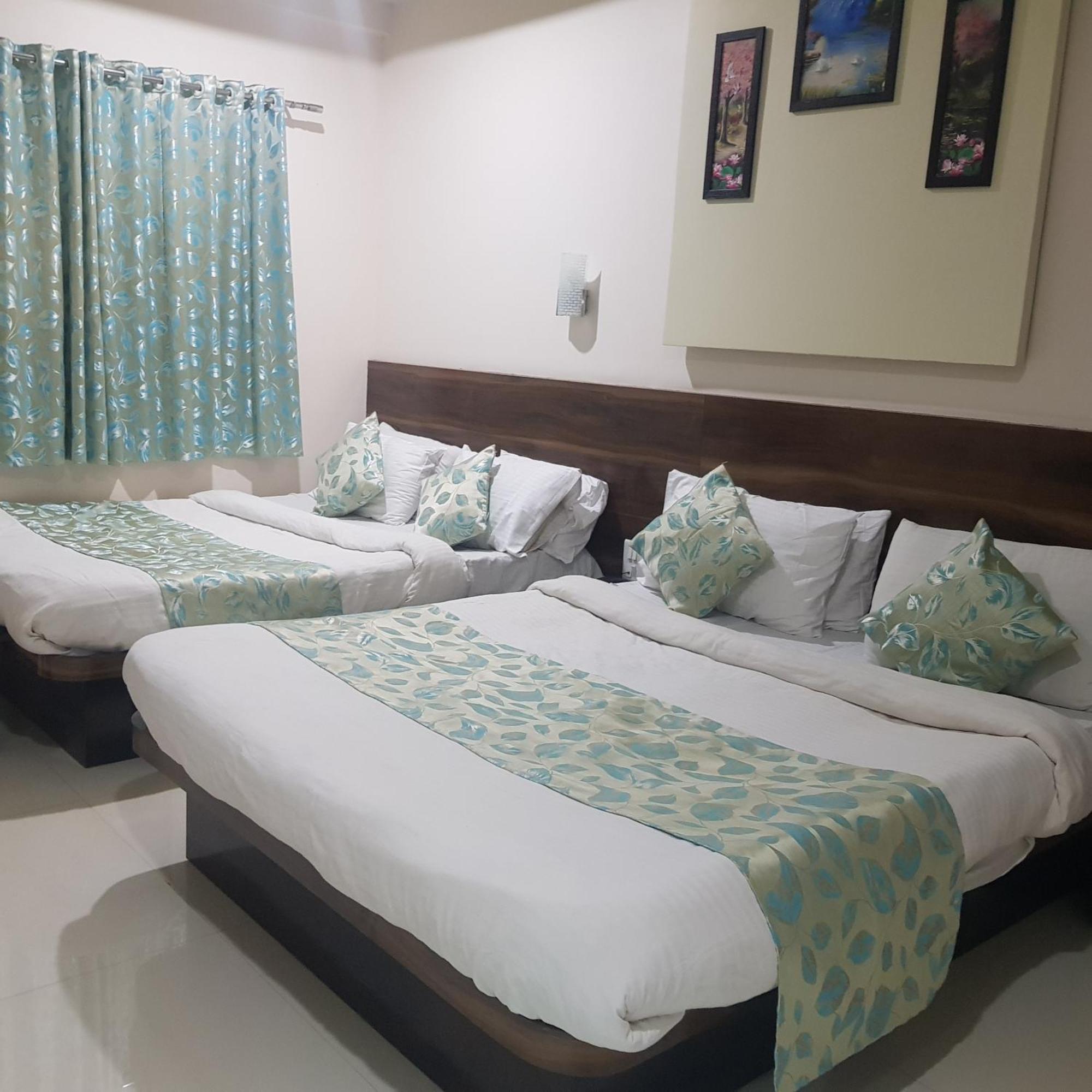 C P Cottage Resort Mahābaleshwar Exteriér fotografie
